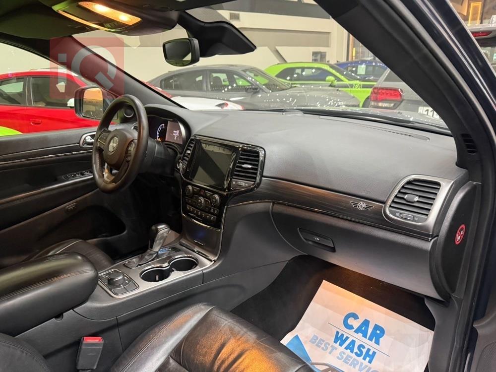 جيب جراند شيروكي